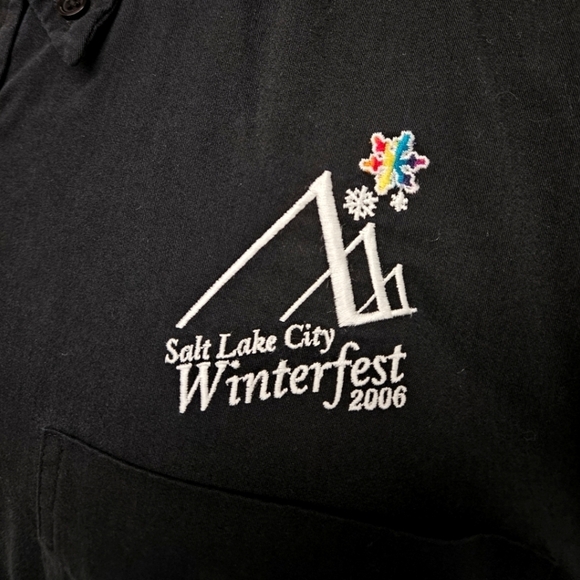 2006 Salt Lake City Winterfest Embroidered Button Down Shirt in Black Sz Med - Picture 4 of 10